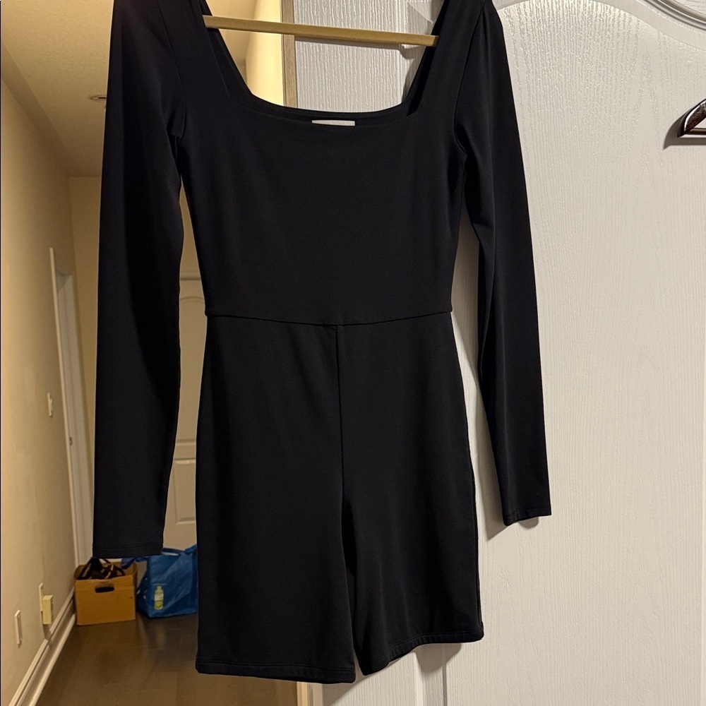 Babaton Black Long Sleeve Jumpsuit - Picture 5 of 5